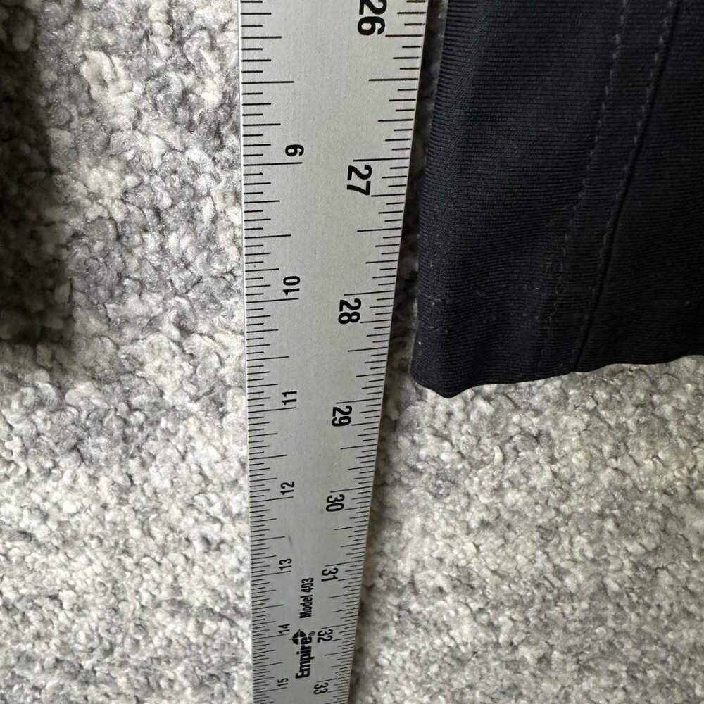 Lululemon Pants Womens 29 Black Hiking Tapered Leg Zip‎ Pocket Outdoor Woven - Picture 4 of 6